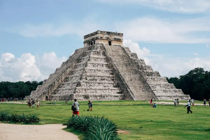 Chichén Itzá pirâmide maia em Cancún no México