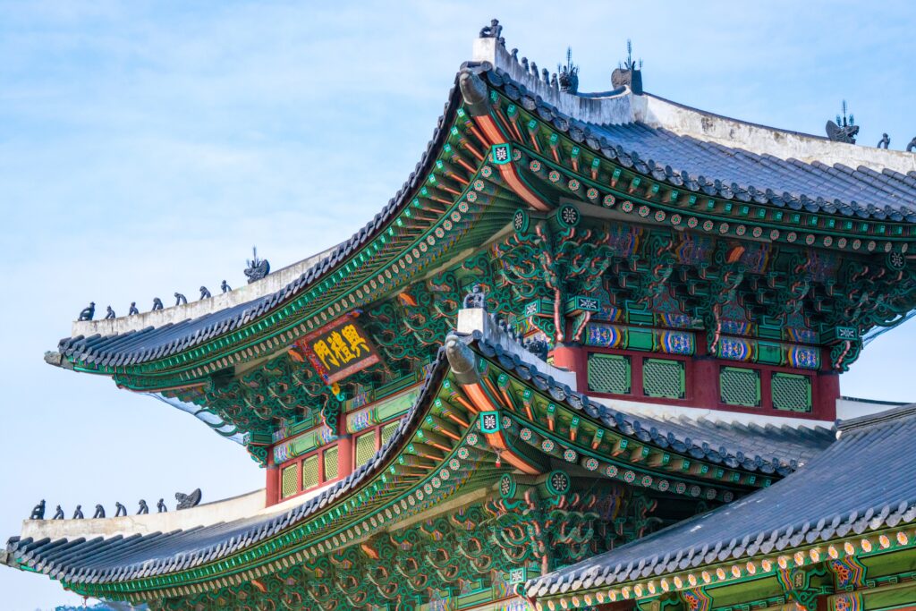 Detalhe do telhado de um templo na Coreia do Sul.